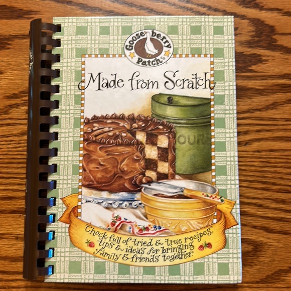 3 Goose Berry Patch Recipe and Party Books - Picture 5 of 11